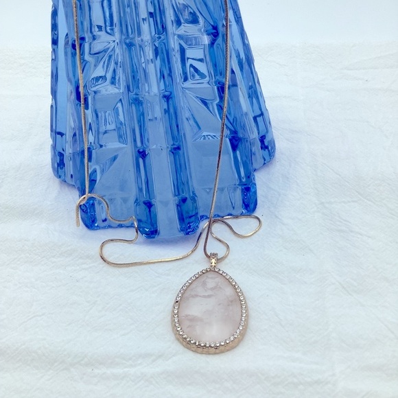 Pink Quartz Pendant Necklace - Picture 2 of 4